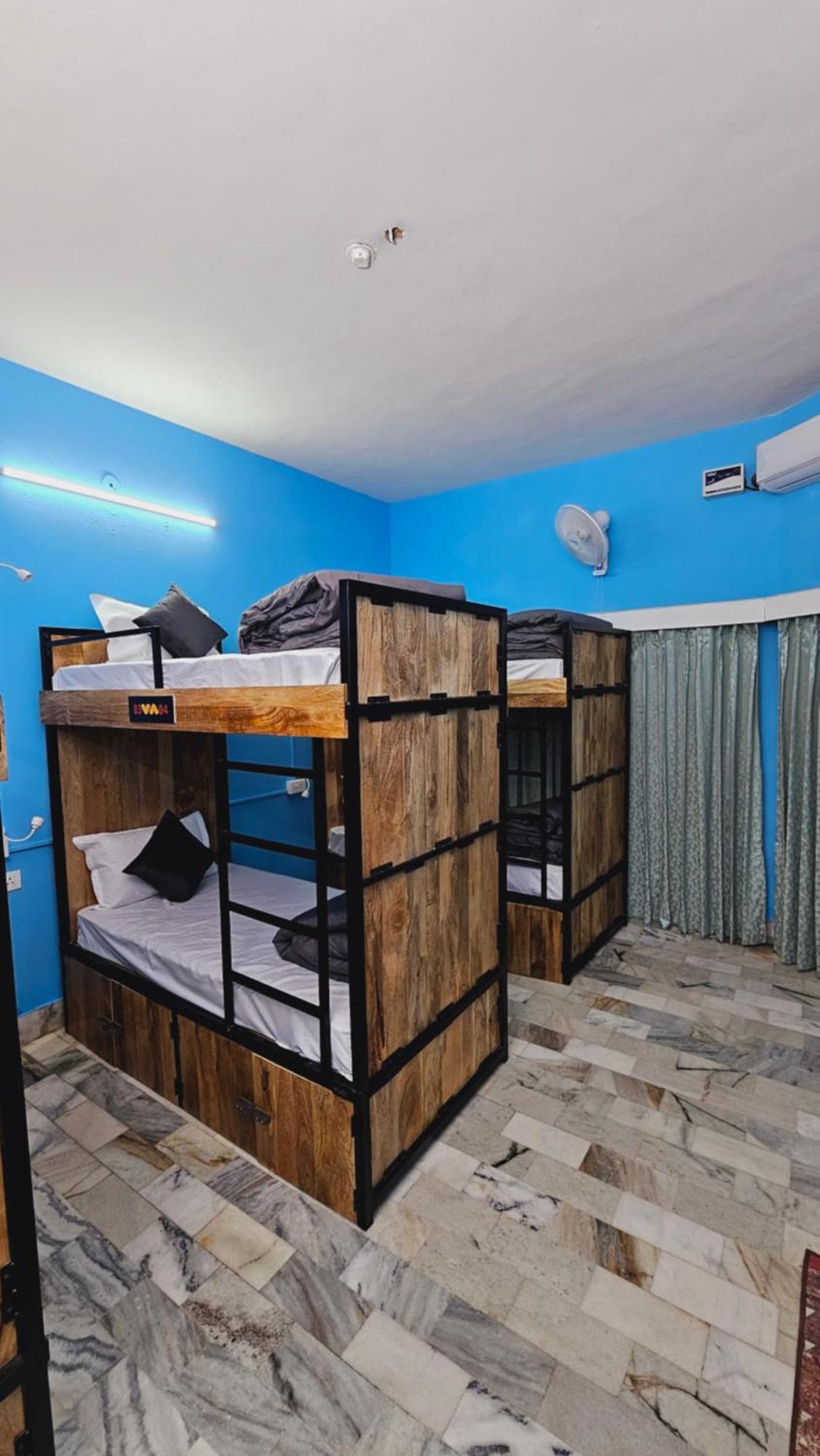 Madpackers Jodhpur Hostel จ๊อดปูร์ ภายนอก รูปภาพ