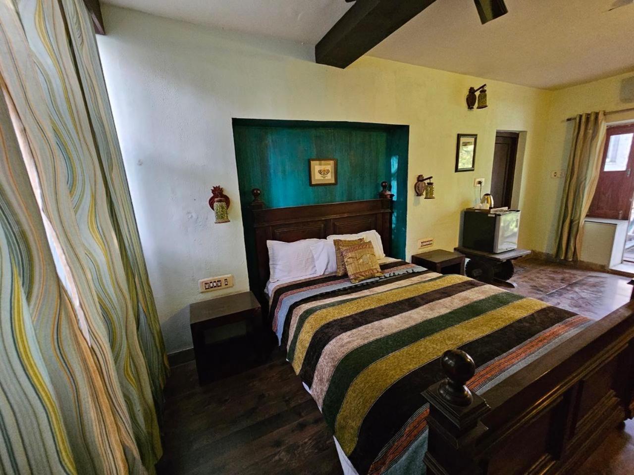 Madpackers Jodhpur Hostel จ๊อดปูร์ ภายนอก รูปภาพ