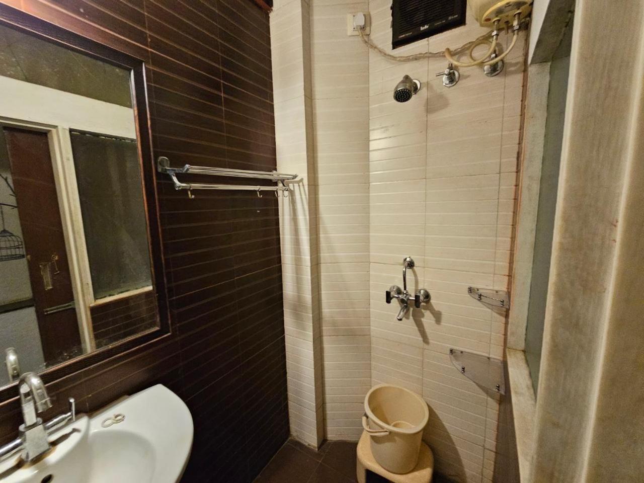 Madpackers Jodhpur Hostel จ๊อดปูร์ ภายนอก รูปภาพ